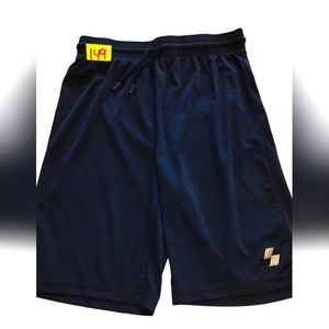 Sports place shorts